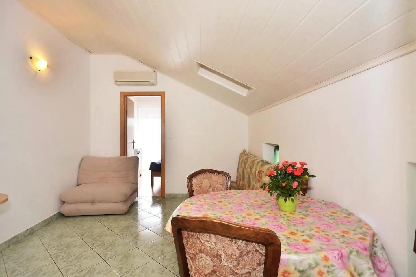 Apartment Toma Omiš Exterior foto