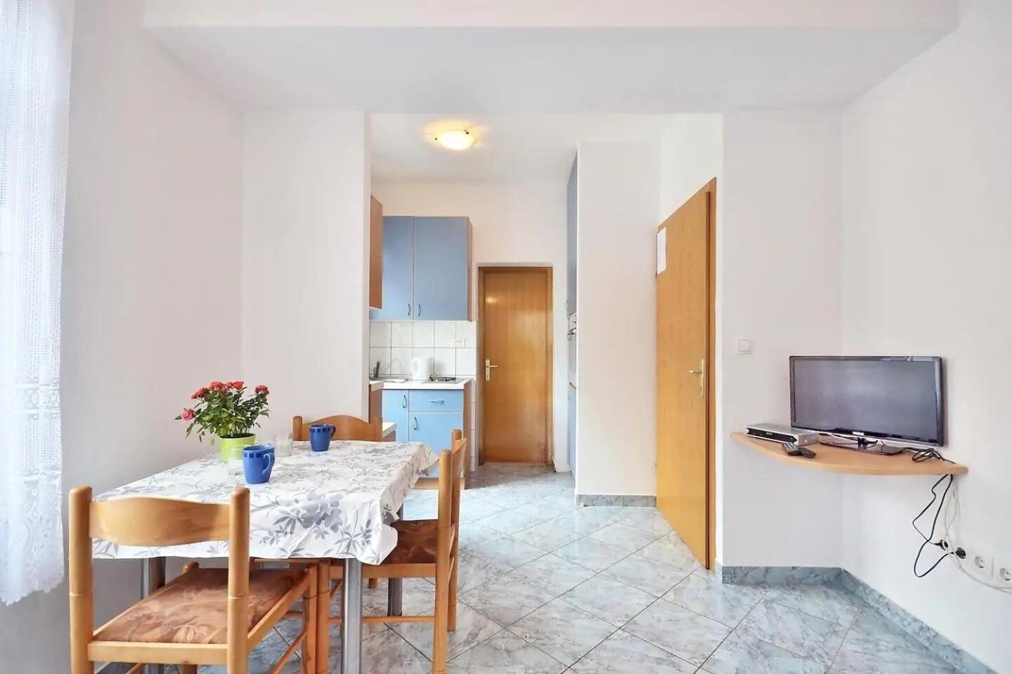 Apartment Toma Omiš Exterior foto